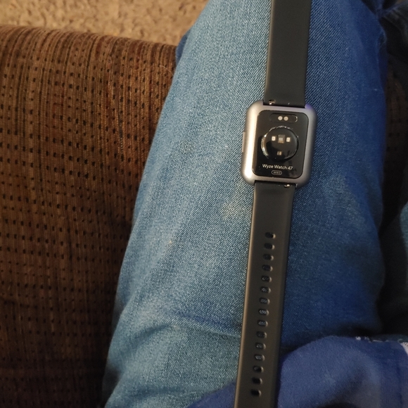 Smart Watch - Picture 2 of 2